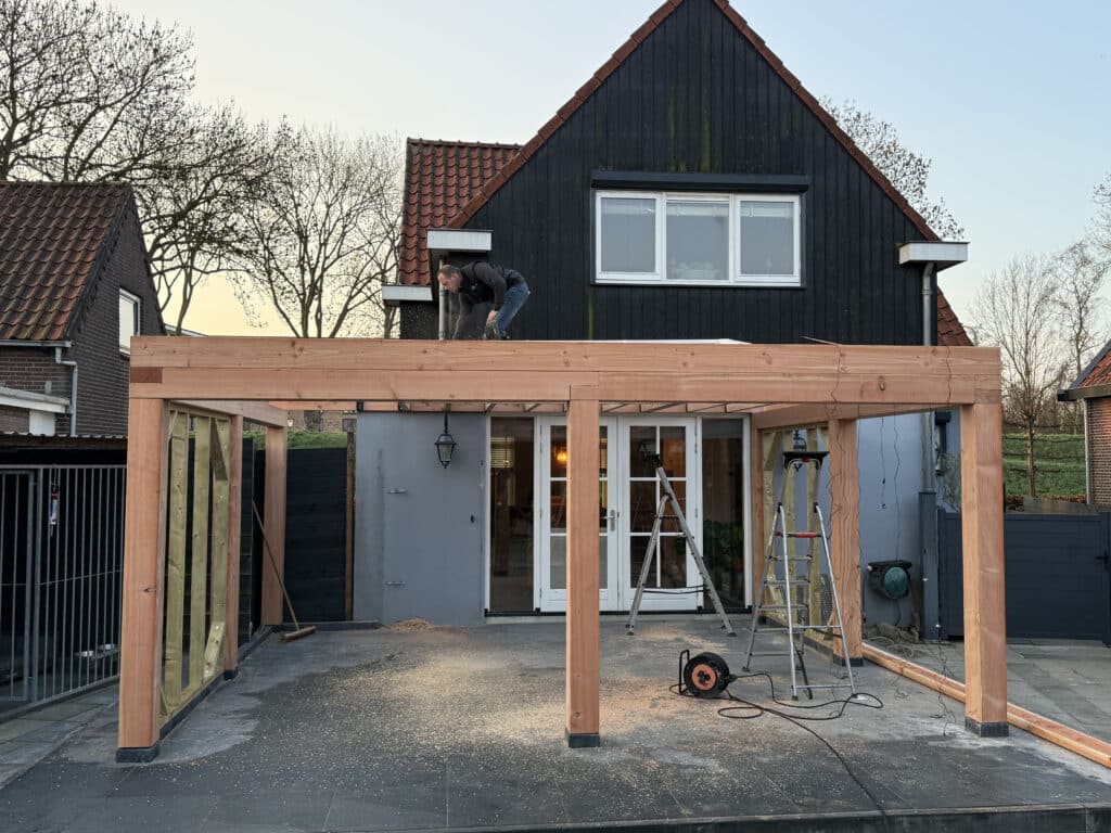 Houtbouw en tuinconstructies - Overkapping